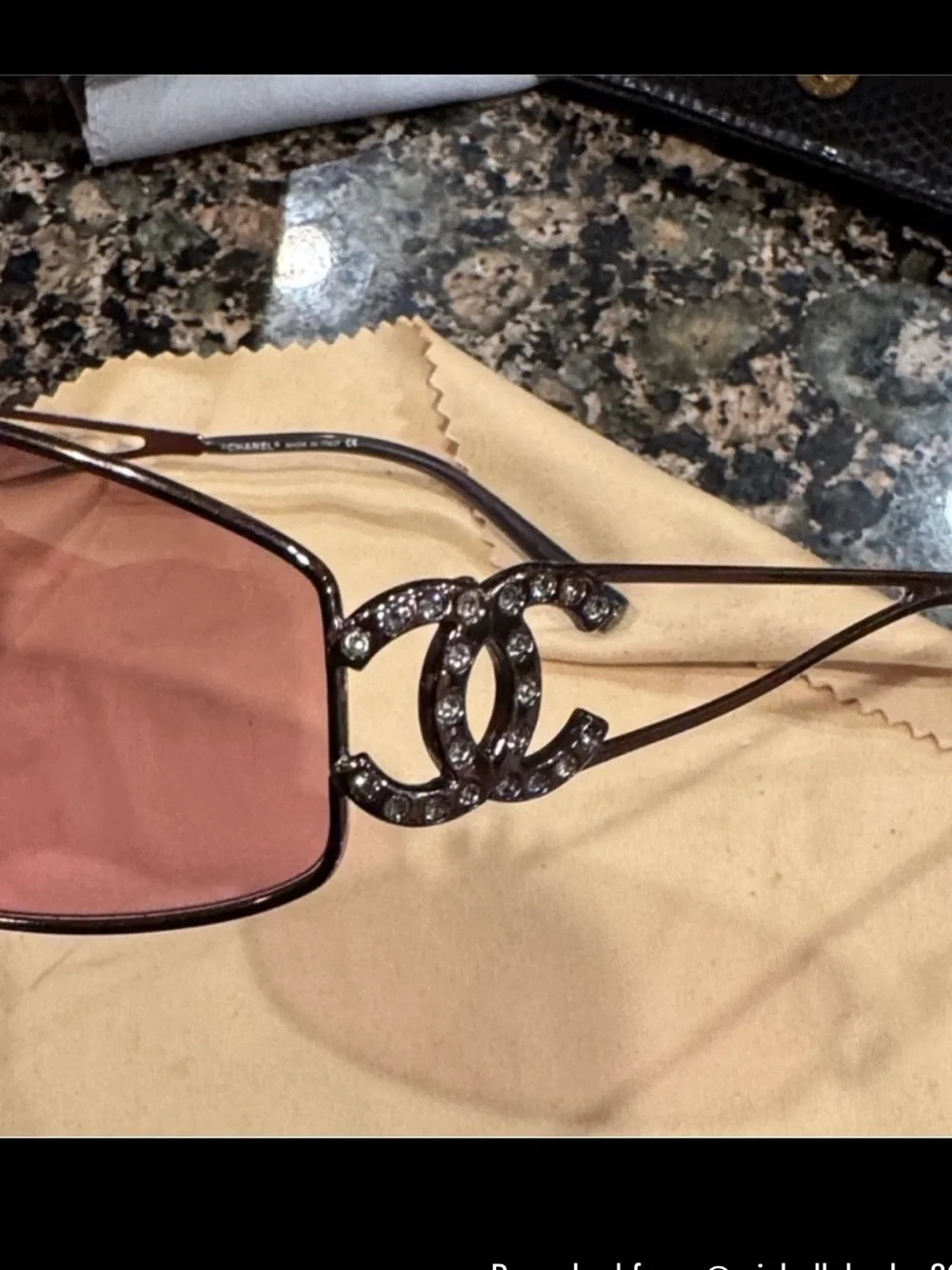 Chanel Rhinestone CC logo sunglasses Pink